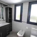 Milos Villa *