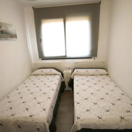 Milos Villa *