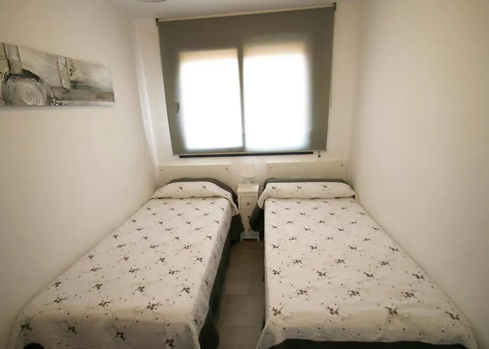 Milos Villa *